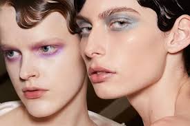 4 summer makeup styles make trends 2023