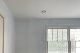 tips on painting ceilings miss