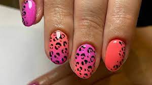 salons for acrylic nails in colchester