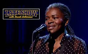 video tracy chapman performs stand by
