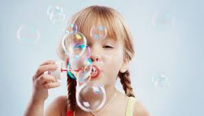 Як зробити мильні бульбашки в домашніх умовах: прості та дієві рецепти