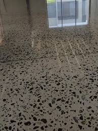exposed aggregate concrete decorative