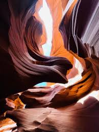 guided tour at lower antelope canyon