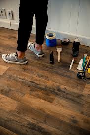 how to get rid of mold on wood floors