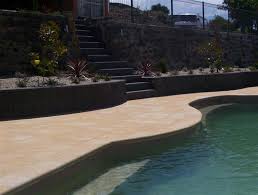 retaining wall capping options island