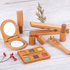 wooden pretend play toy makeup kit