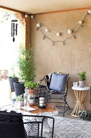 how to decorate a small outdoor space
