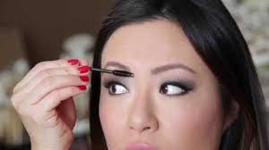how to apply eyebrow extender fibers