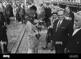 State visit President Tito of Yugoslavia; Cruise through the Port of  Rotterdam Date: October 21, 1970