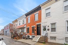 East Passyunk Workingman S Rowhouse For