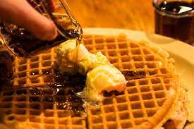 Shaky alibi is a great place to hang out with friends for breakfast or for a waffle ice cream sandwich run. Review Roscoe S Chicken And Waffles Is Excellent
