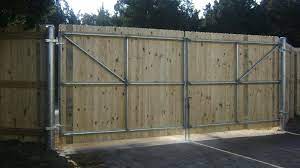 Although, a gated driveway can be possibly built within minimal budget price, you still have to work harder to make this happen. Endearing Wooden Gate Designs Diy Woodworking Plans Wood Fence Gates Commercial With Steel Frame And Metal Framed G Wood Fence Gates Fence Gate Backyard Fences