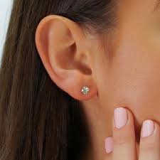 1 2 ct tw diamond stud earrings