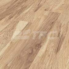 Laminate Flooring Natural Hickory