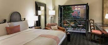 boutique luxury guest rooms in downtown