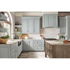 kraftmaid custom kitchen cabinets shown