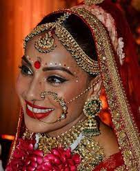 achieve bipasha b wedding makeup