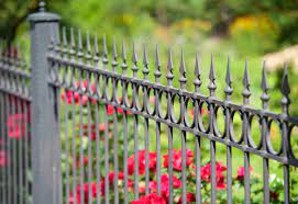 15 Garden Fence Ideas To Protect Your