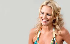 Nicky is also well known as, neurotic, germophobic, and pepper steiger in the australian soap opera neighbours. Nicky Whelan Wallpapers Broken Panda