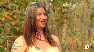 Transgender woman welcomed with open arms on 'Naked and Afraid'
