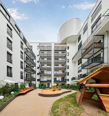 Die wohnung befindet sich im dachgeschoss des hauses und verfügt über gut geschnittene 35,22 m² wohnfläche. Fuchsstrasse Koln Ehrenfeld