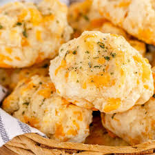 red lobster biscuits aka cheddar bay