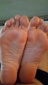 Sharing Feet Turned Into Cuckold? - A Great Feet Foot Fetish Story  Publication at www.greatfeet.com