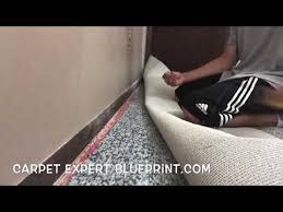 how to use a carpet stretcher pssssst