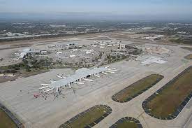 Tampa International Airport - Wikipedia