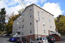 It's 2.2 miles northwest from the center of morgantown. Apartments For Rent In Morgantown Wv Forrent Com