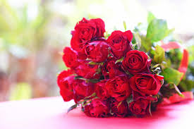 natural fresh red roses flower bouquet