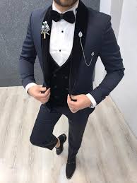 Its a wedding, and the last thing you want to do is take away time from the bride and. Do S And Dont S For Men Wedding Guest Attire By Gentwith Blog
