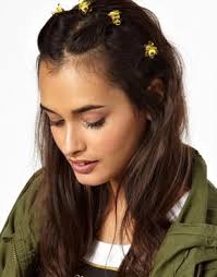 The hair clip trend is so hot. Asos Limited Edition Sunflower Mini Hair Claws At Asos 90s Hairstyles Clip Hairstyles Hair Styles