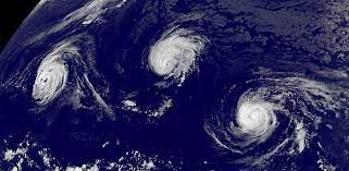 Cómo se pone nombre a los ciclones?