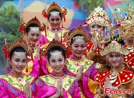 indonesia s don costumes to welcome