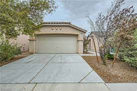 single and one story homes in 89131 nv