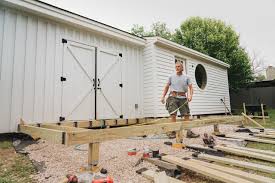 how to build a freestanding deck mt