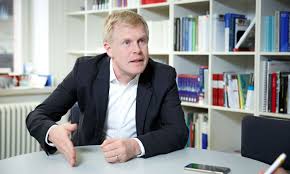 Professor hertie school, director jacques delors centre. Henrik Enderlein Europe Needs Clear Political Leadership