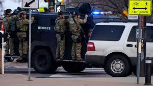 In the us state of colorado, police have said at least 10 people were killed in a shooting at a supermarket in the city of boulder. Quey Zymq3hfbm