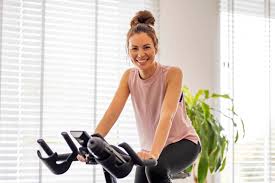 The spin class clothing and gear you need to focus on your workout—instead of your wardrobe. Cyclemasters Spin Classes At Home