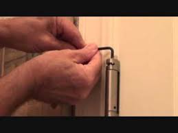 how to adjust a self closing door hinge