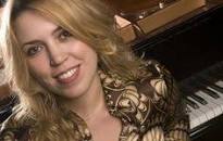 Resultado de imagen para Pianista Gabriela Montero dedica carta abierta a Gustavo Dudamel y al maestro Abreu