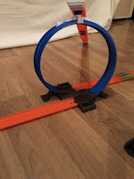 This setup is super simple. Hot Wheels Track Builder Starter Kit Review
