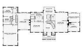 Colonial House Plan With 6 Bedrooms And