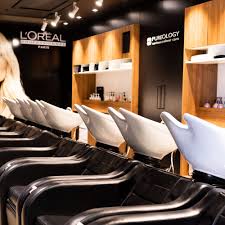 top 10 best hair salons near south bank