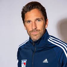 A choked up henrik lundqvist sat in his locker room stall, looking up and down, searching for words after a sunday loss to the capitals. The Henrik Lundqvist Blog You Can Meet Henrik Lundqvist In New Jersey In January