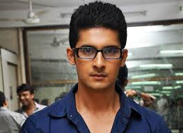 Ravi Dubey and Aishwarya Sakhuja will be hosting Star Plus&#39; India&#39;s Dancing Superstar. Ravi Dubey will be making a debut as a host on the show. - 20130522120746_Ravi-Dubey-1