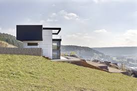 Build A House On A Sloping Site