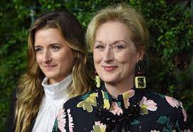 Gummer, of course, often accompanies her to the awards. Facts About Meryl Streep S Kids Henry Wolfe Mamie Grace And Louisa