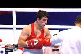 artur hovhannisyan defeats azeri boxer